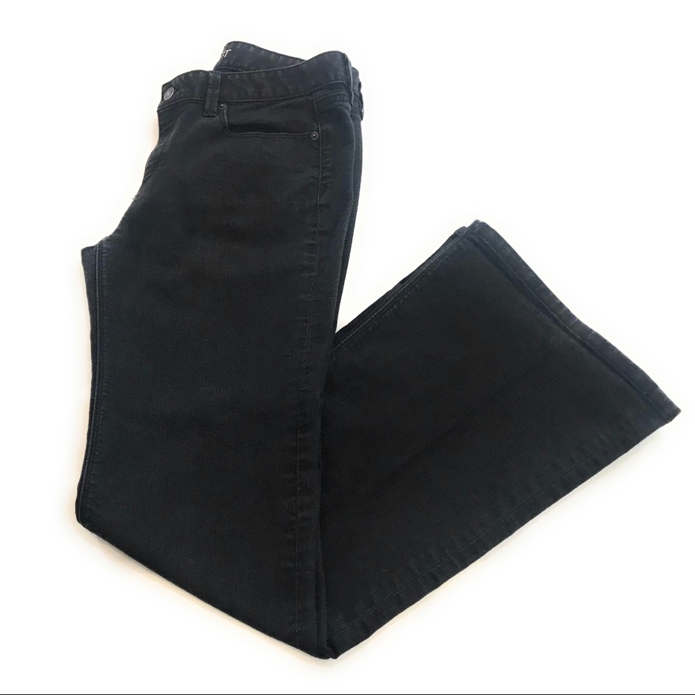 LOFT Women’s Modern Flare Black Denim Jeans,  8